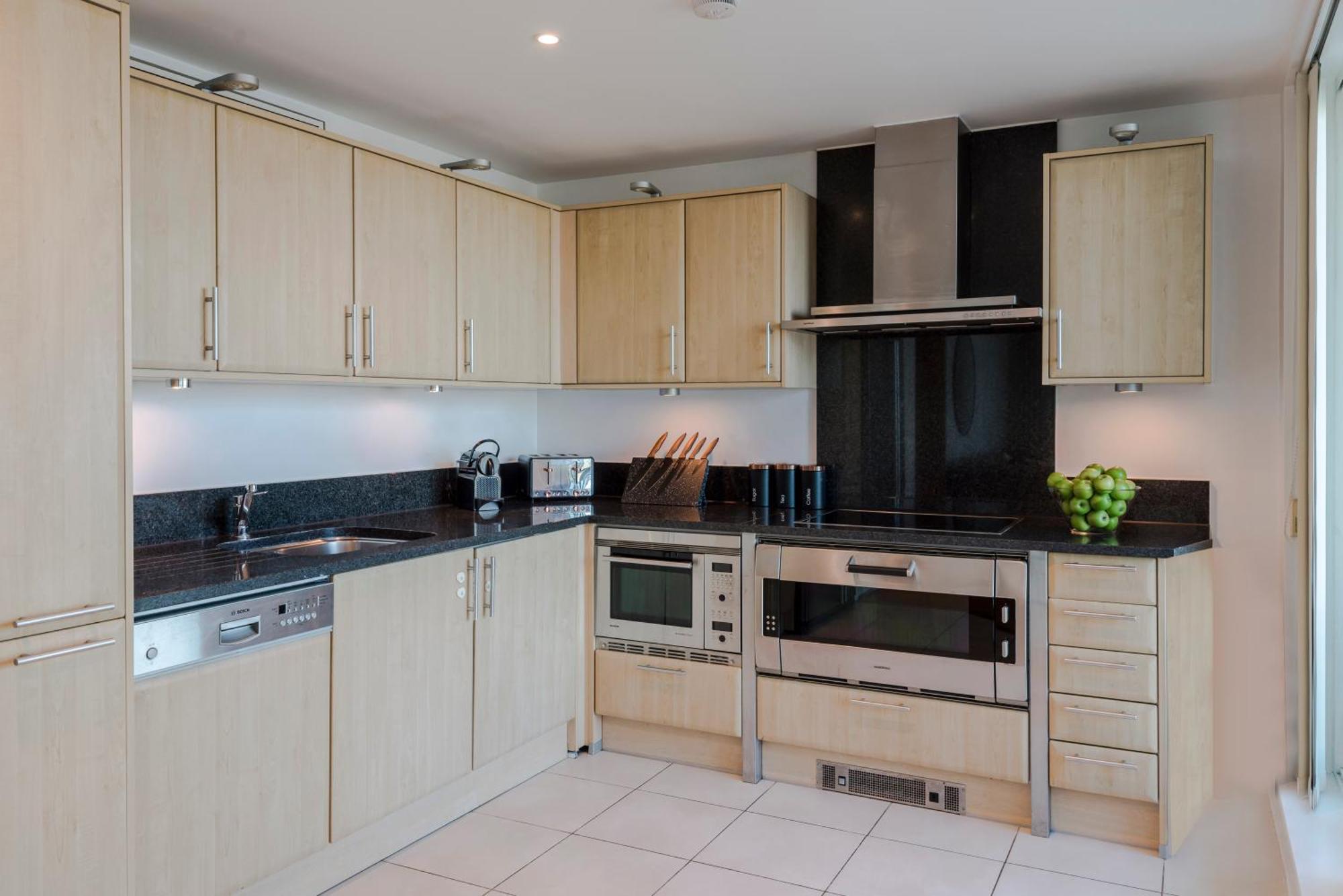 Best Thames View In Town! Large Luxxe Nomad Design Family Home ลอนดอน ภายนอก รูปภาพ