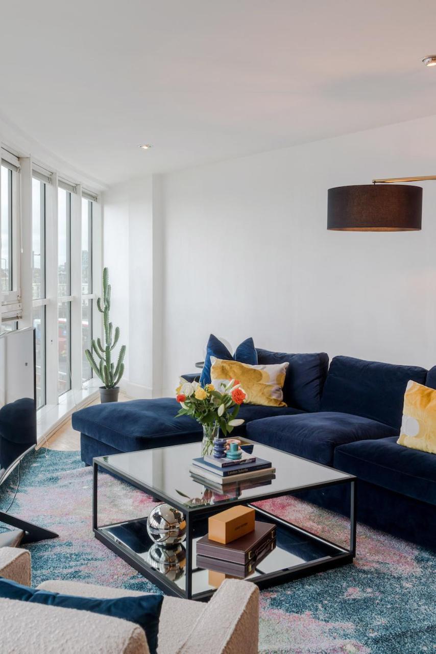 Best Thames View In Town! Large Luxxe Nomad Design Family Home ลอนดอน ภายนอก รูปภาพ