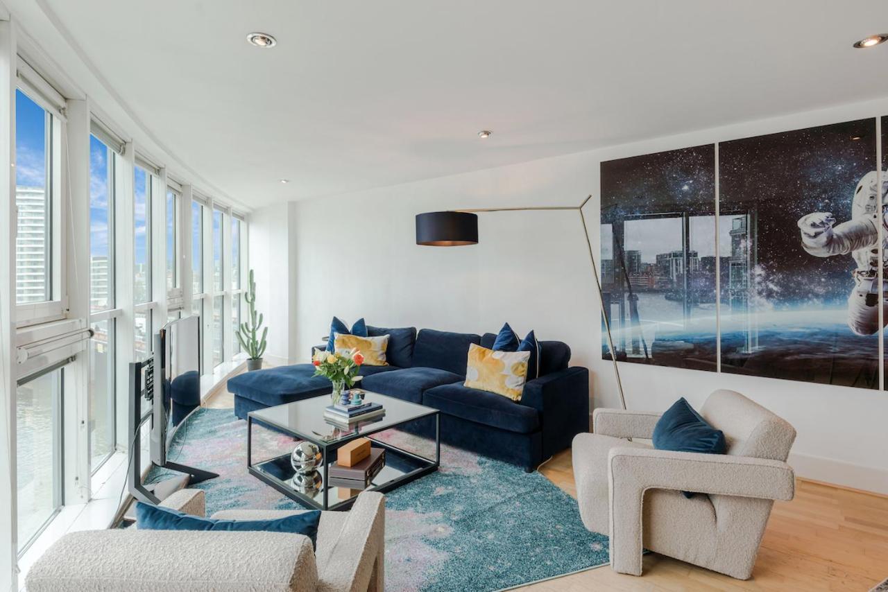 Best Thames View In Town! Large Luxxe Nomad Design Family Home ลอนดอน ภายนอก รูปภาพ