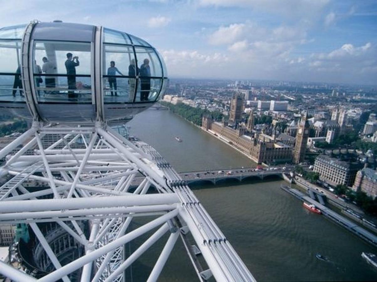 Best Thames View In Town! Large Luxxe Nomad Design Family Home ลอนดอน ภายนอก รูปภาพ